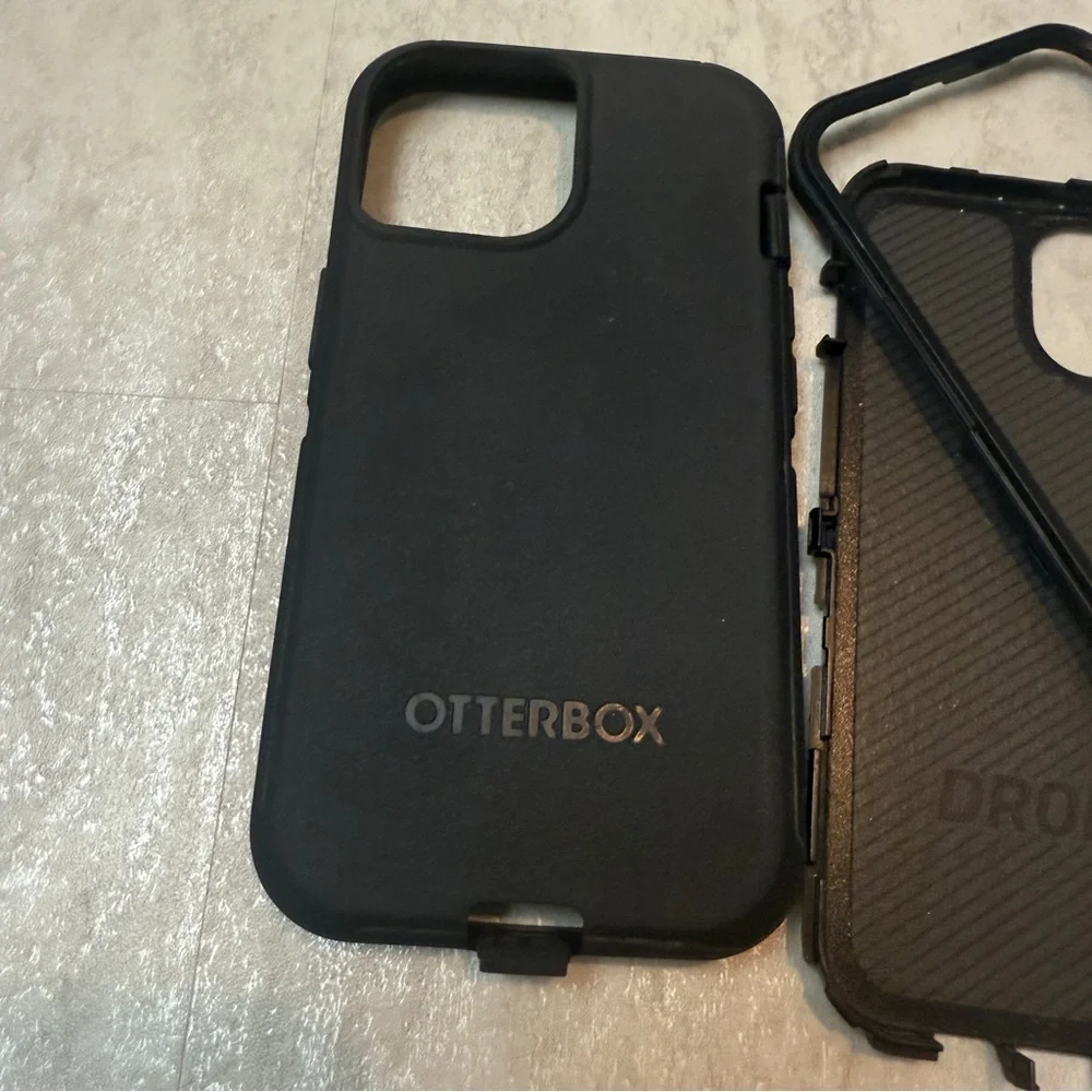 OtterBox Drop + iPhone 15 Black Rugged Phone Case for Maximum Protection